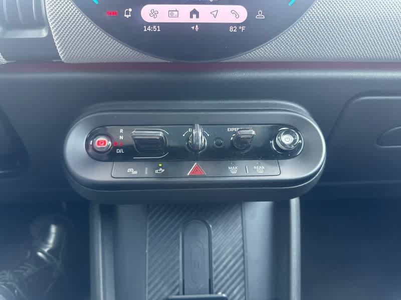Used 2025 MINI Cooper S FWD image 30