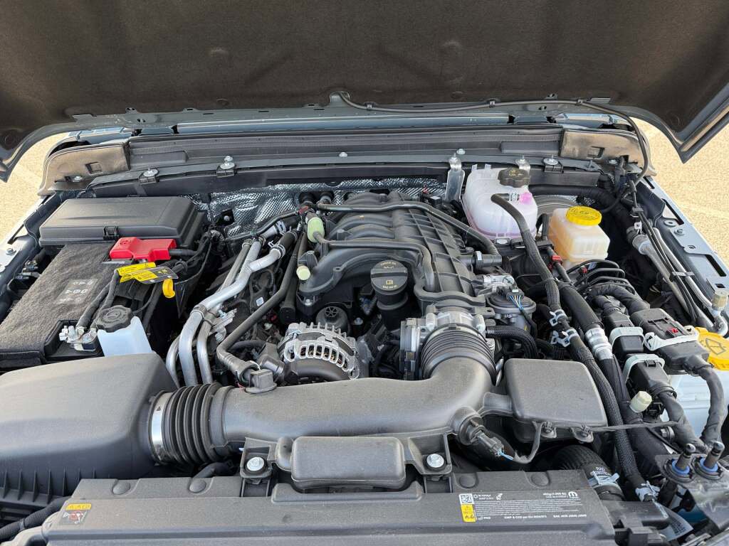 New 2025 Jeep Wrangler Sport S image 18