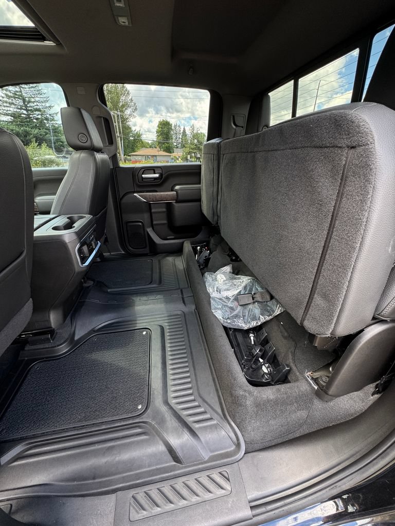 Used 2022 GMC Sierra 3500 Denali w/ Denali Black Diamond Edition AWD/4WD image 46