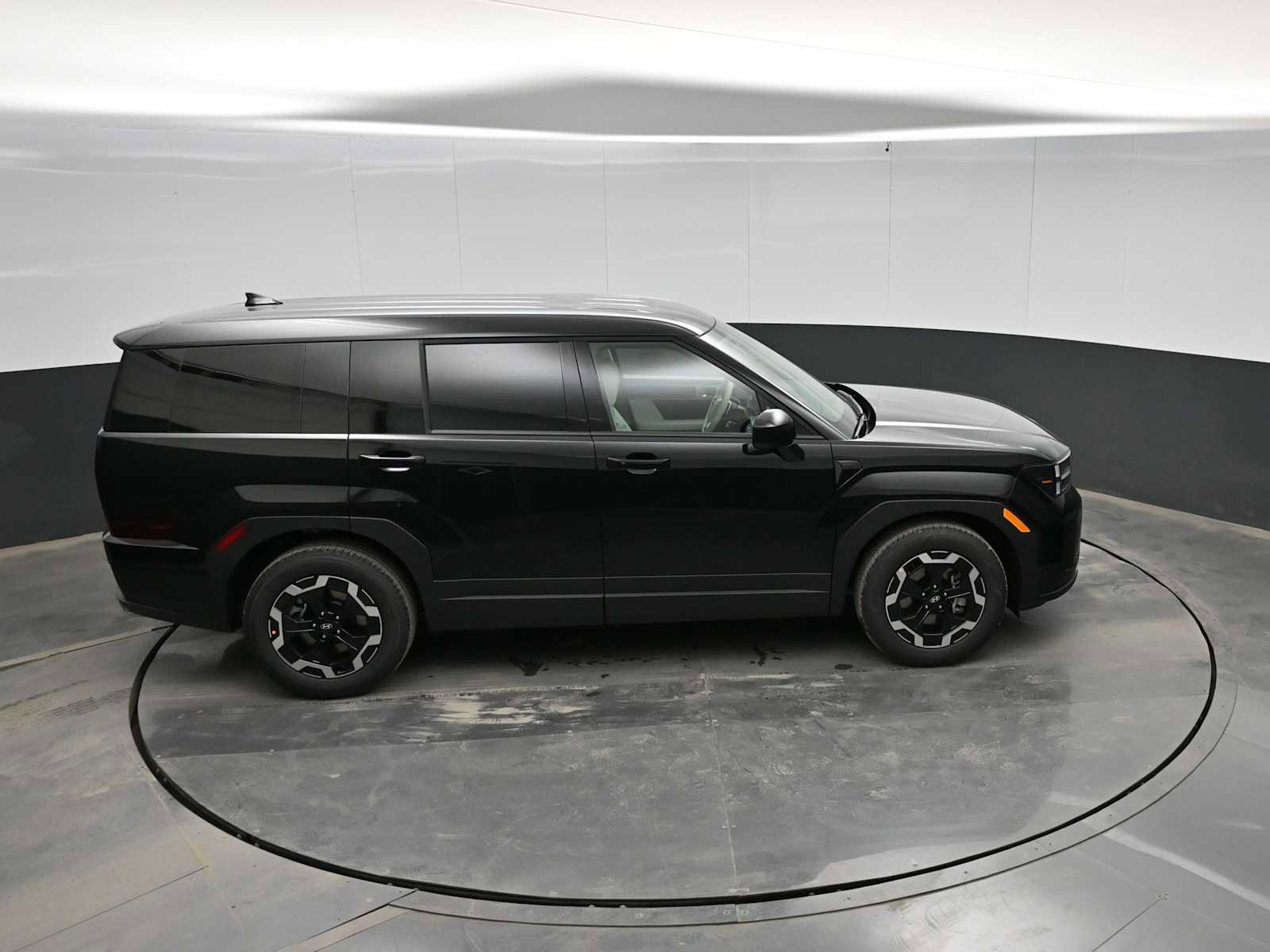 New 2026 Hyundai Santa Fe SE image 27