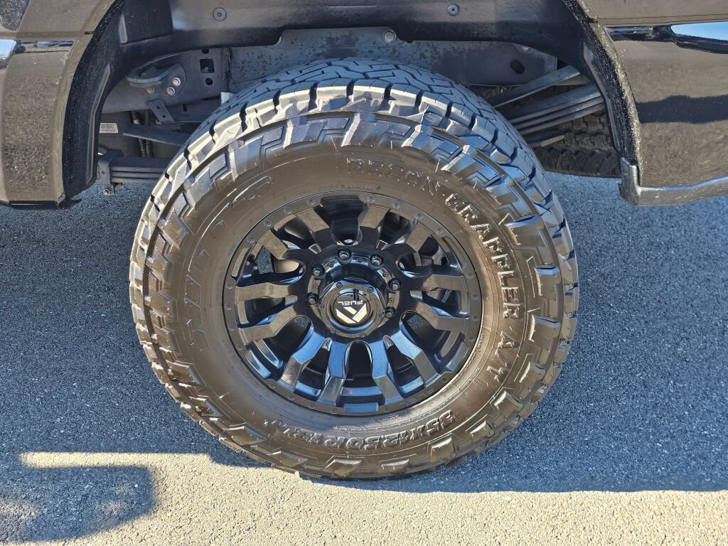 Used 2024 Ford F350 Platinum AWD/4WD image 11
