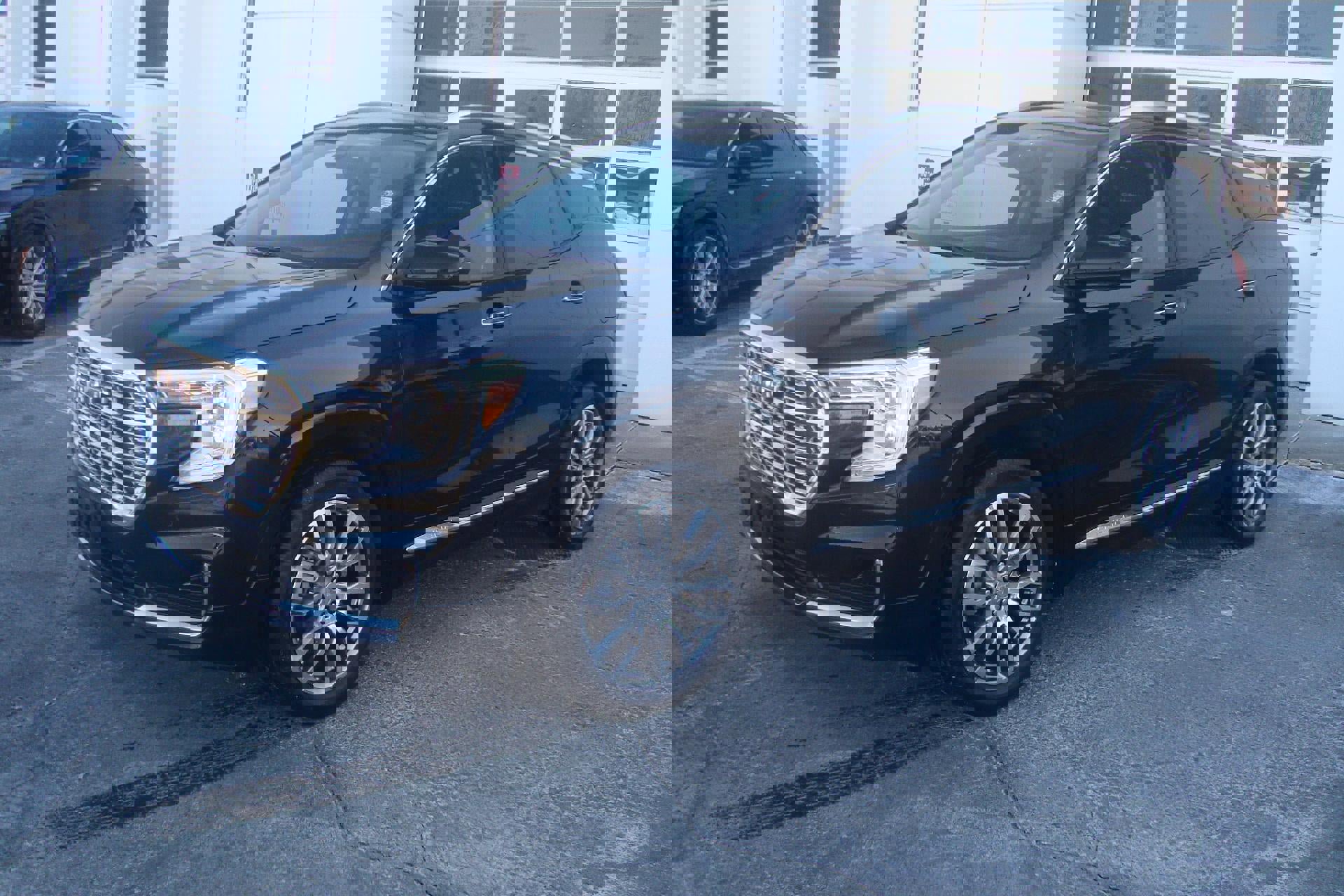 Used 2023 GMC Terrain Denali w/ LPO, Floor Liner Package