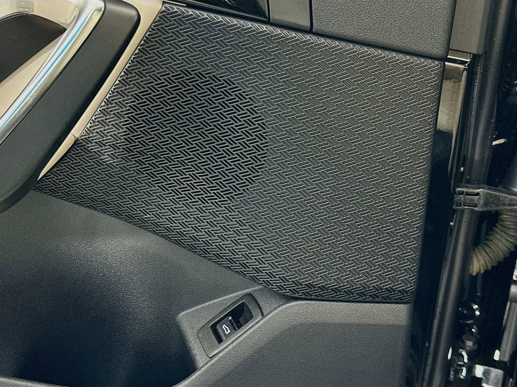 Certified 2024 BMW X1 xDrive28i w/ Technology Package image 19