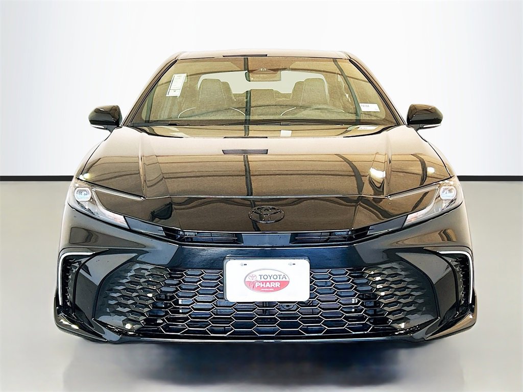 New 2026 Toyota Camry Hybrid image 2