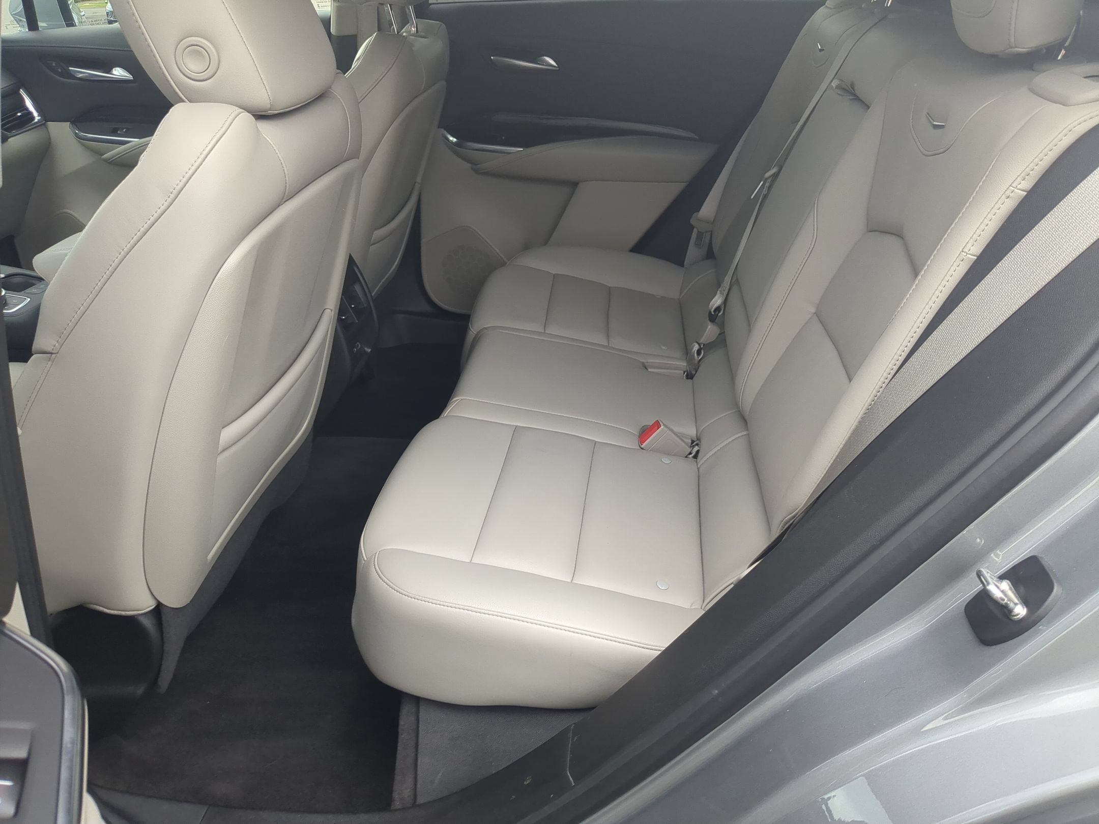 Certified 2023 Cadillac XT4 Premium Luxury w/ Cold Weather Package AWD/4WD image 24