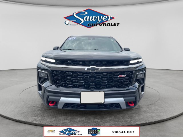 Used 2025 Chevrolet Traverse Z71 w/ LPO, Floor Liner Package AWD/4WD image 8