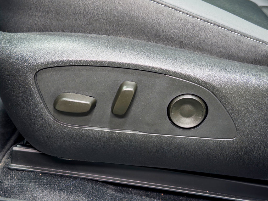 Used 2025 Honda Prologue Elite image 6