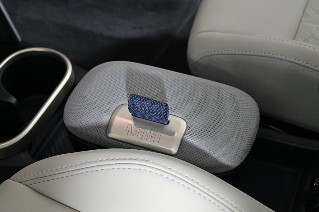 Certified 2025 MINI Cooper S image 20