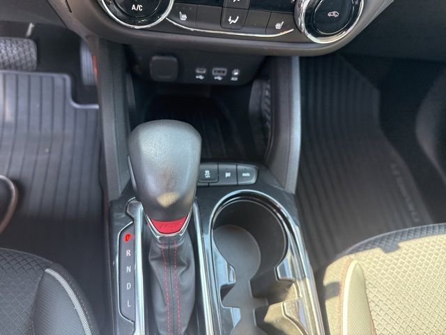 Used 2023 Chevrolet TrailBlazer RS w/ Convenience Package AWD/4WD image 22