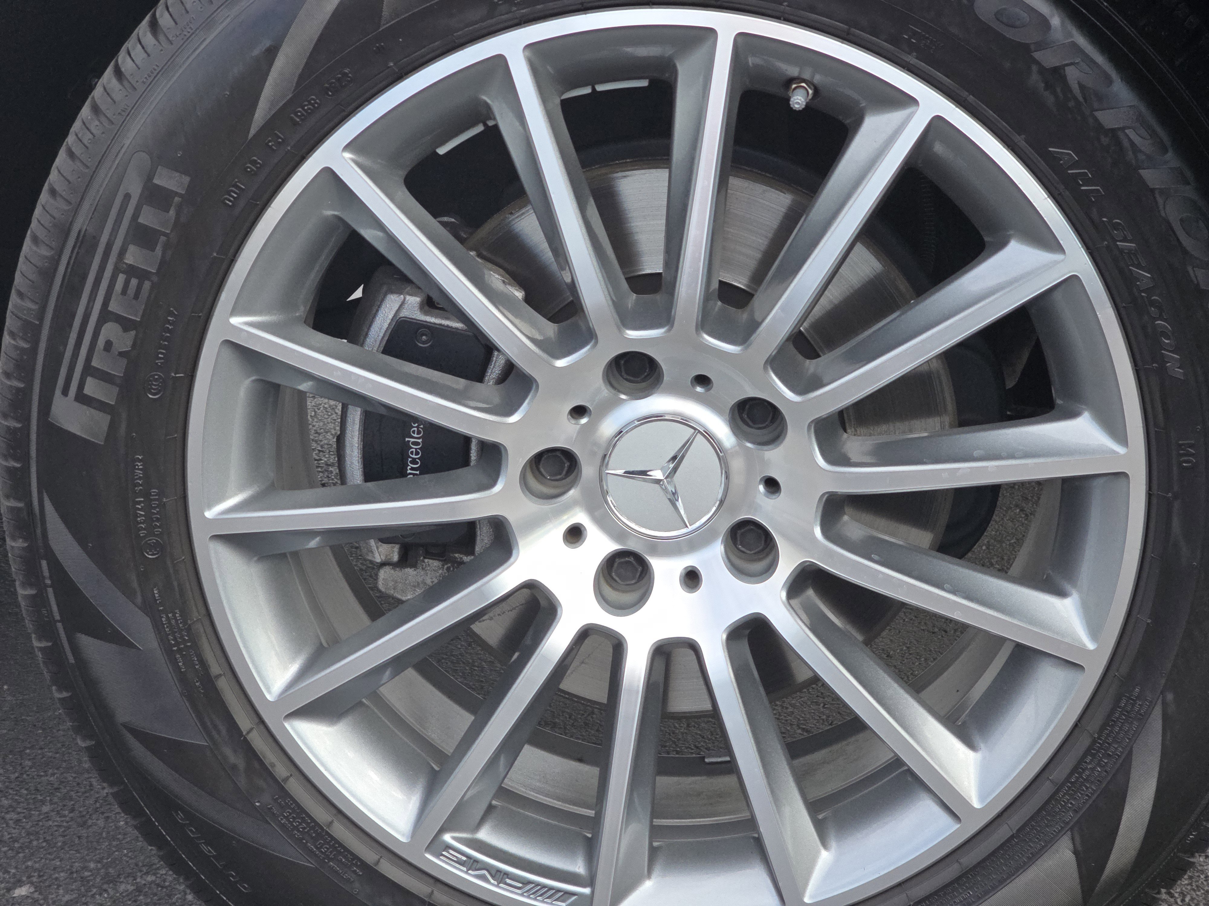 Used 2023 Mercedes-Benz G 550 image 15