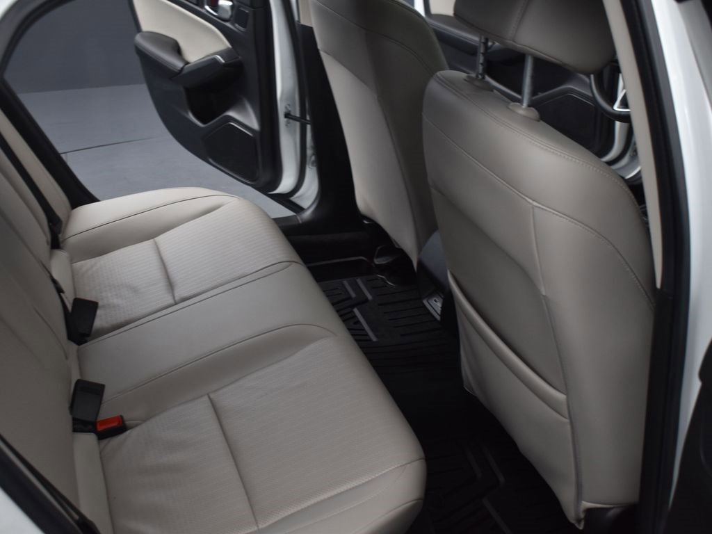 Used 2024 Honda Civic Touring image 11
