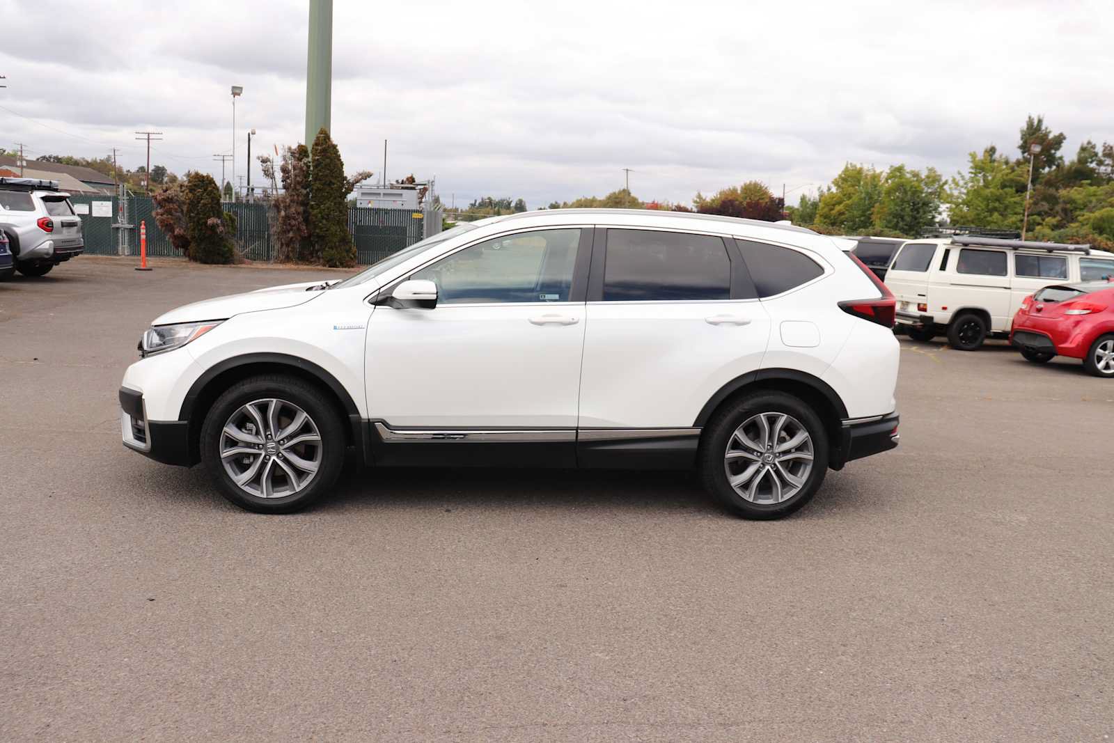 Used 2020 Honda CR-V Touring image 8