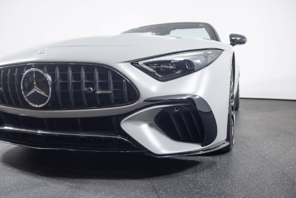 Used 2022 Mercedes-Benz SL 63 AMG 4MATIC image 29