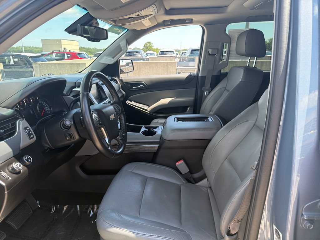 Used 2016 Chevrolet Tahoe LT w/ Luxury Package AWD/4WD image 10