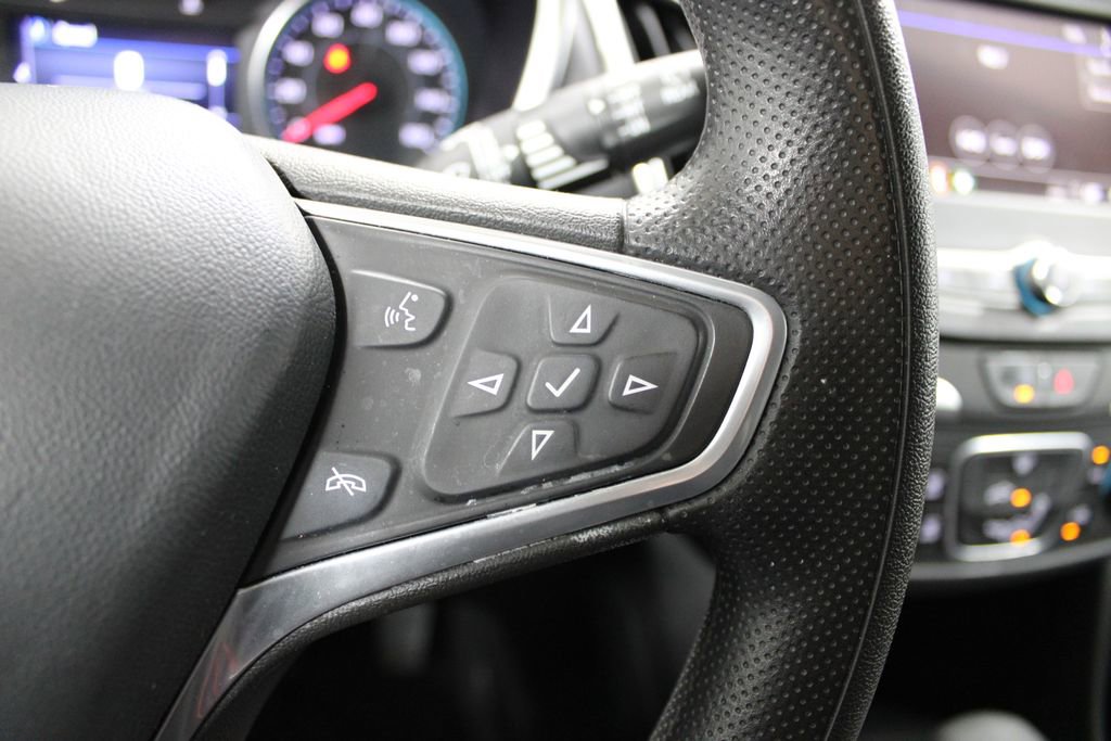 Used 2023 Chevrolet Equinox LT image 35