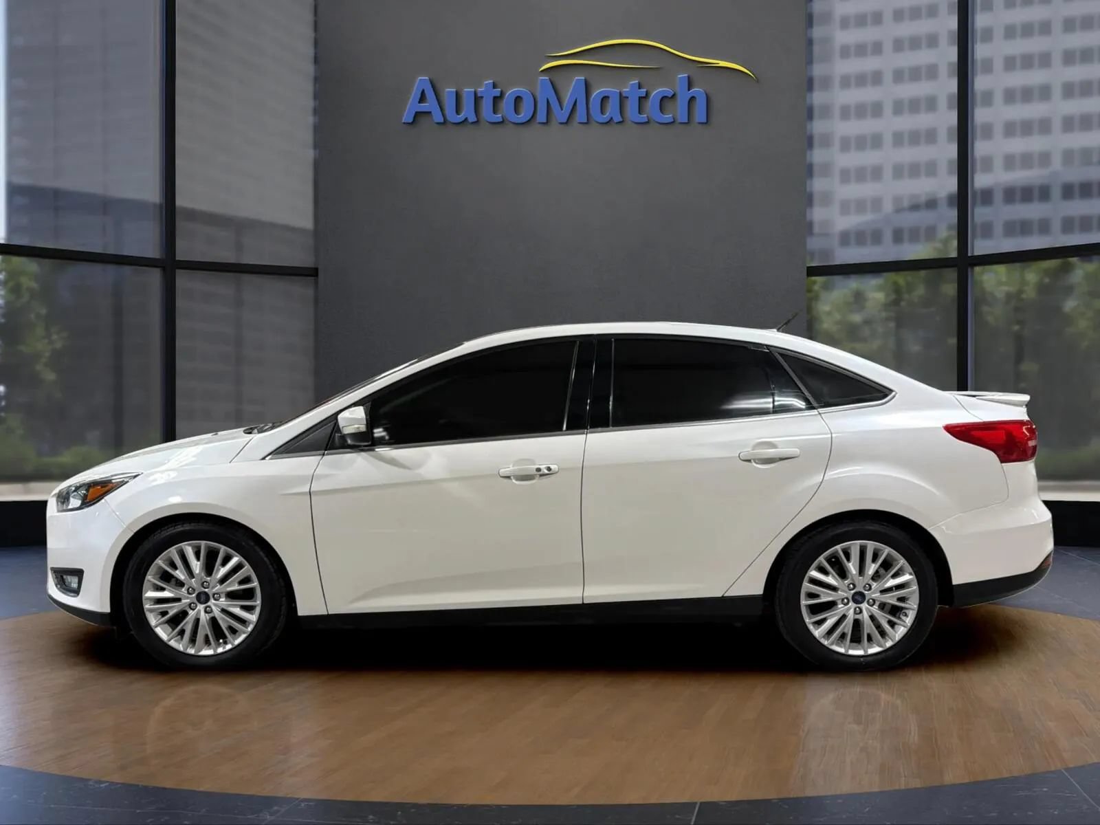 Used 2018 Ford Focus Titanium FWD image 7