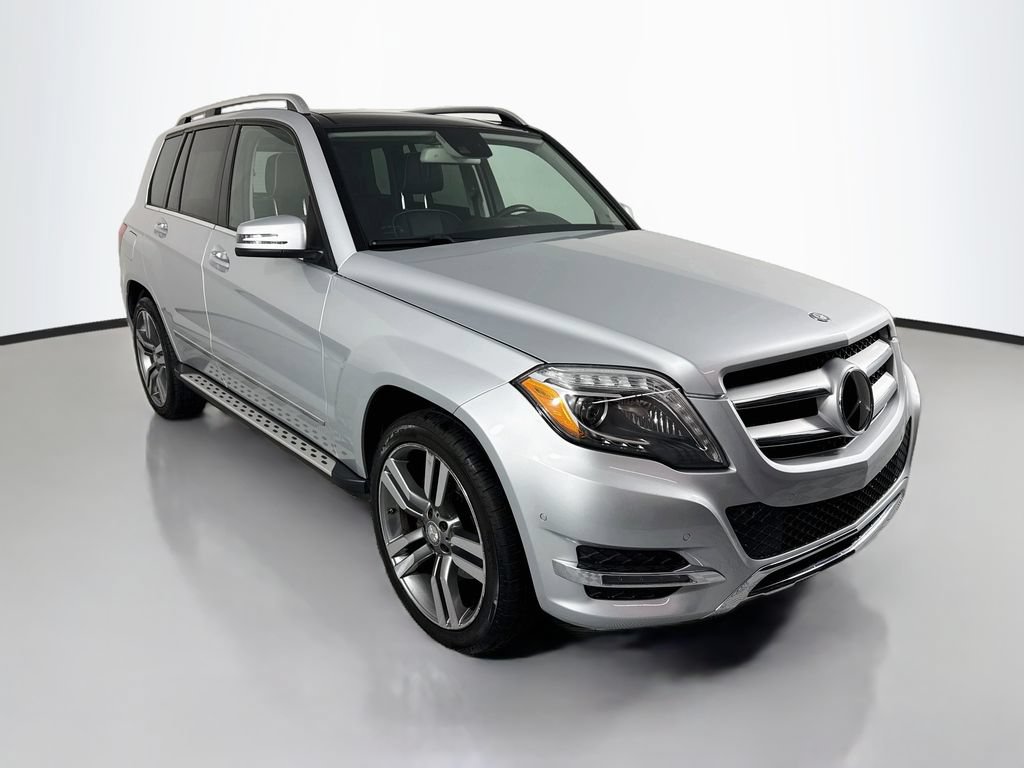 Used 2015 Mercedes-Benz GLK 350 4MATIC image 7