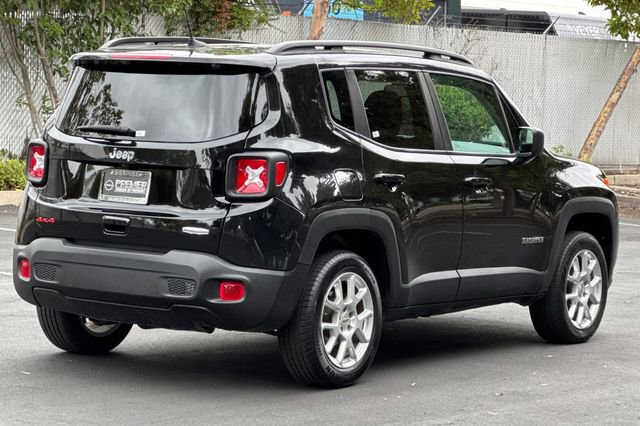 Used 2022 Jeep Renegade Latitude w/ Convenience Group image 4