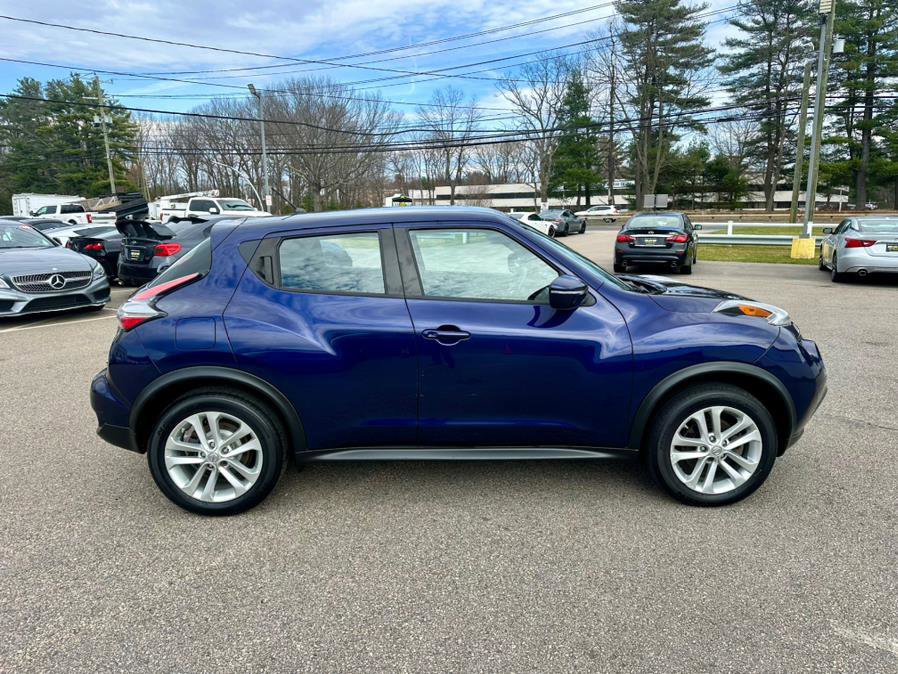 Used 2015 Nissan Juke S image 5