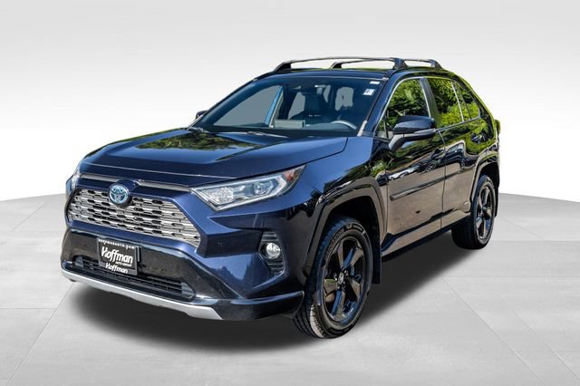 Used 2020 Toyota RAV4 XSE w/ Carpet Mat Package AWD/4WD image 11