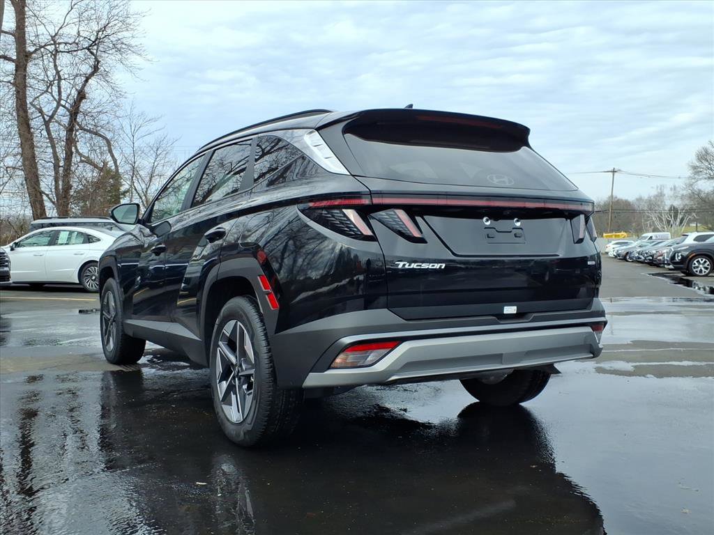 Certified 2025 Hyundai Tucson SEL AWD/4WD image 3