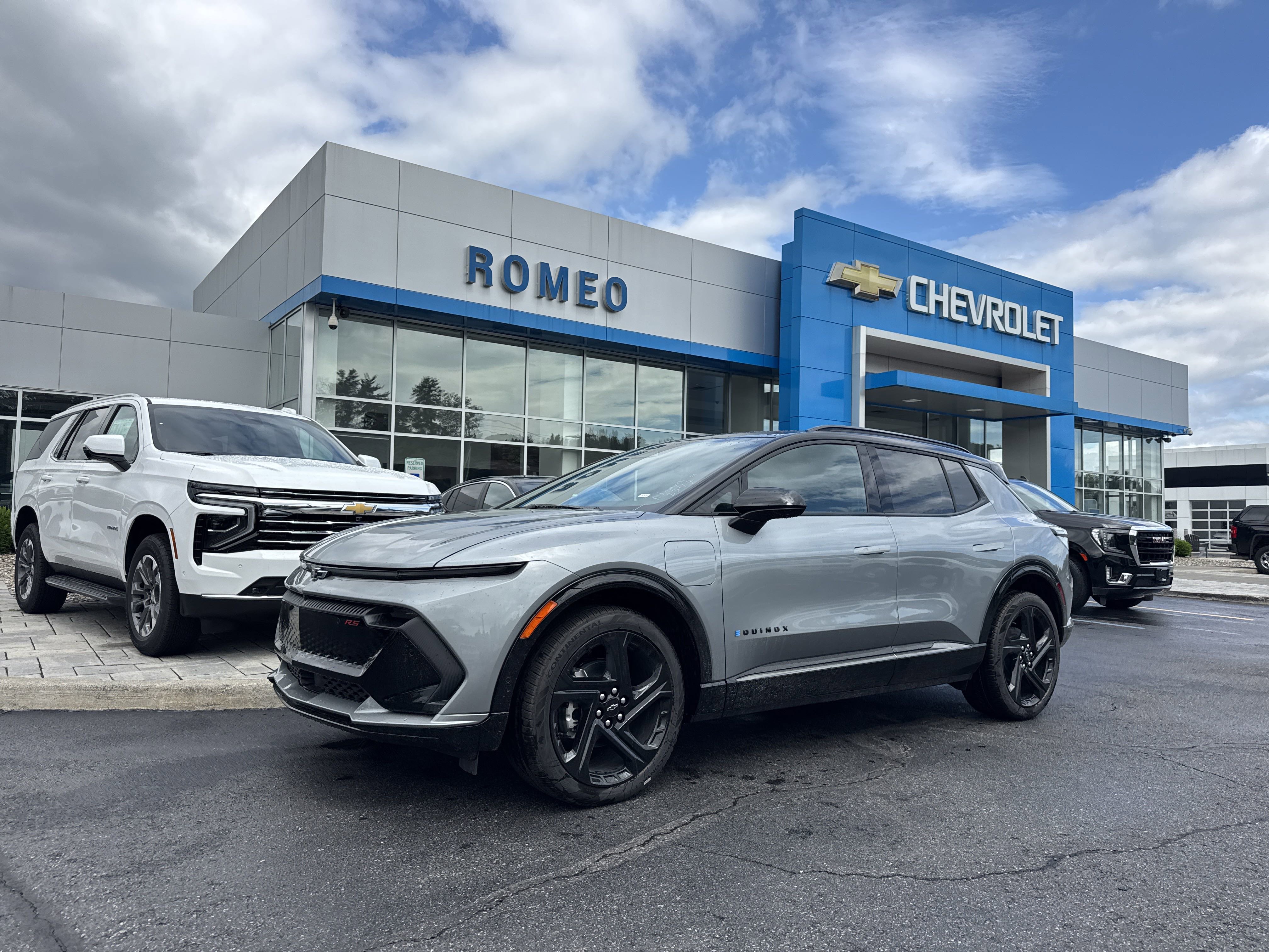 New 2025 Chevrolet Equinox EV RS
