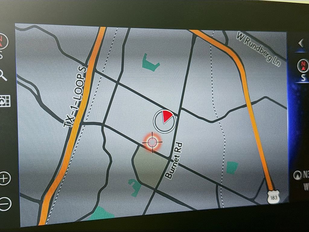 Used 2021 Lexus LS 500 w/ Accessory Package (Z2) image 15