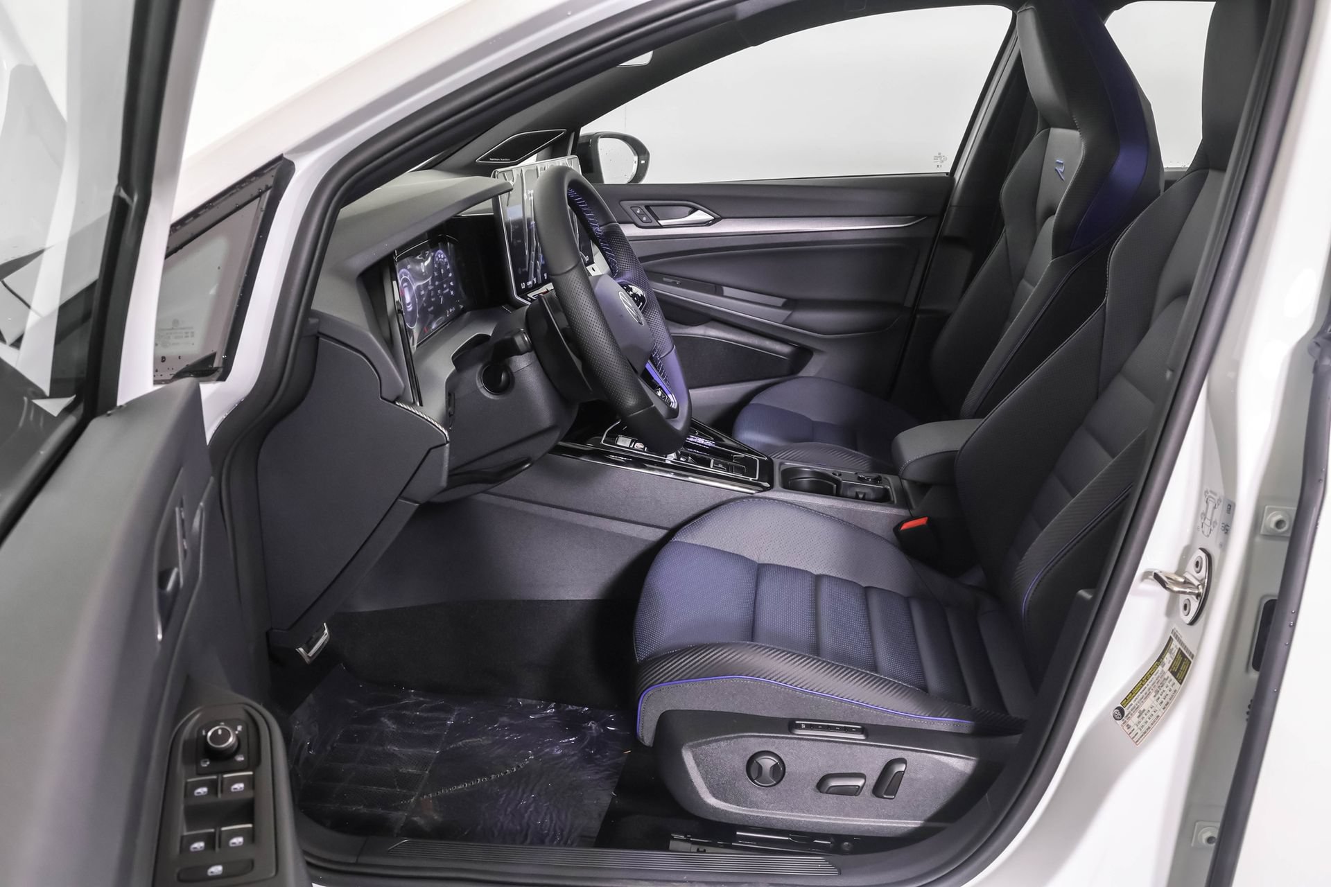 New 2026 Volkswagen Golf AWD/4WD image 5