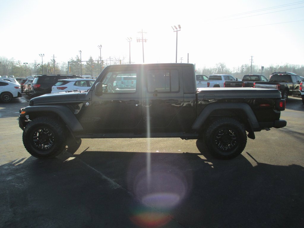 Used 2020 Jeep Gladiator Sport w/ Quick Order Package 24S image 9