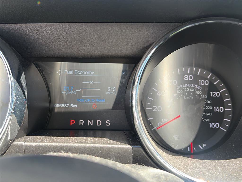 Used 2015 Ford Mustang Convertible RWD image 5