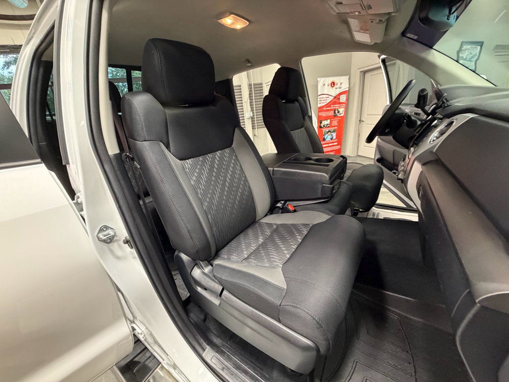 Used 2021 Toyota Tundra SR5 AWD/4WD image 4
