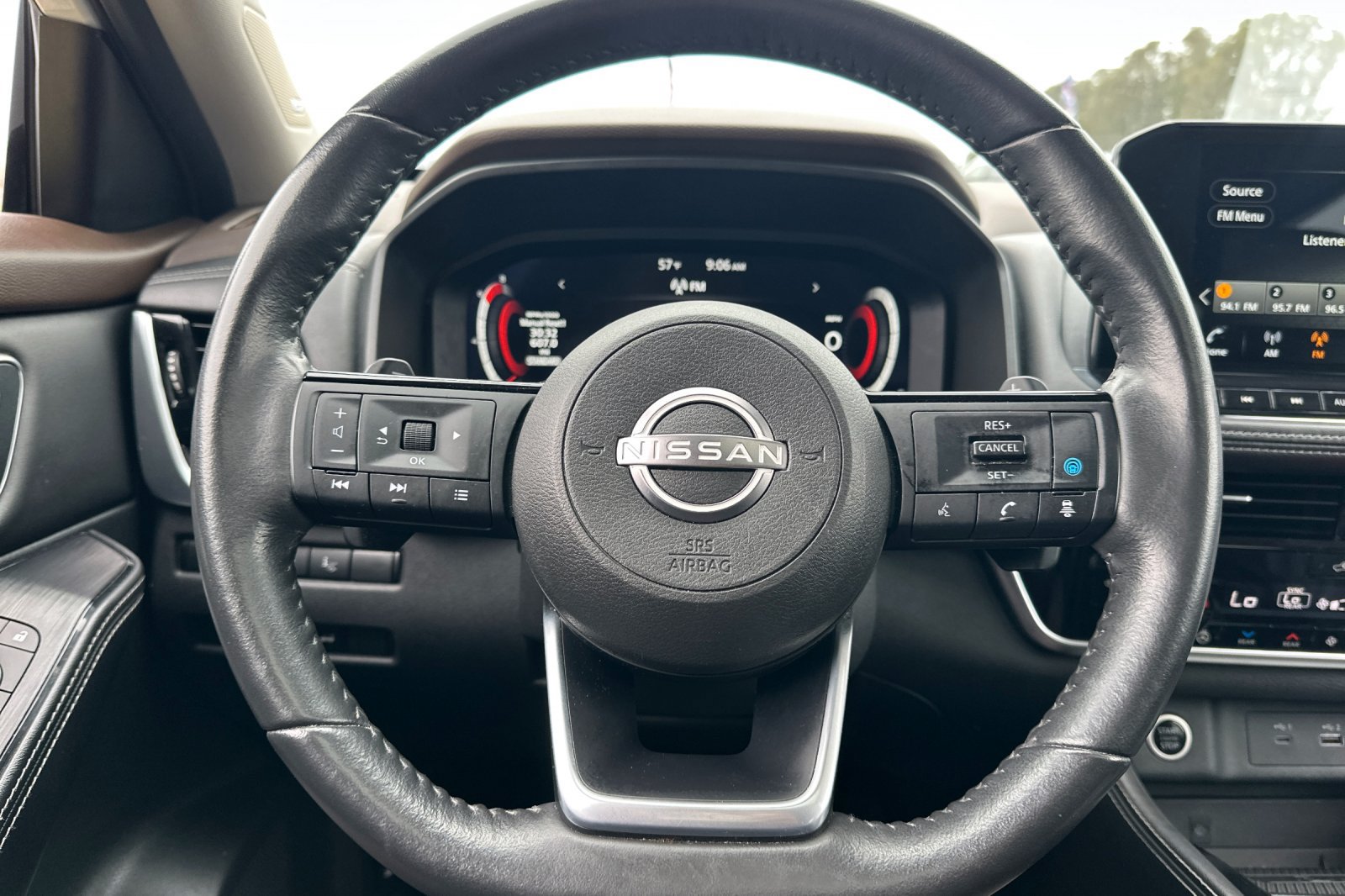 Used 2022 Nissan Rogue Platinum w/ Head-Up Display Package FWD image 22