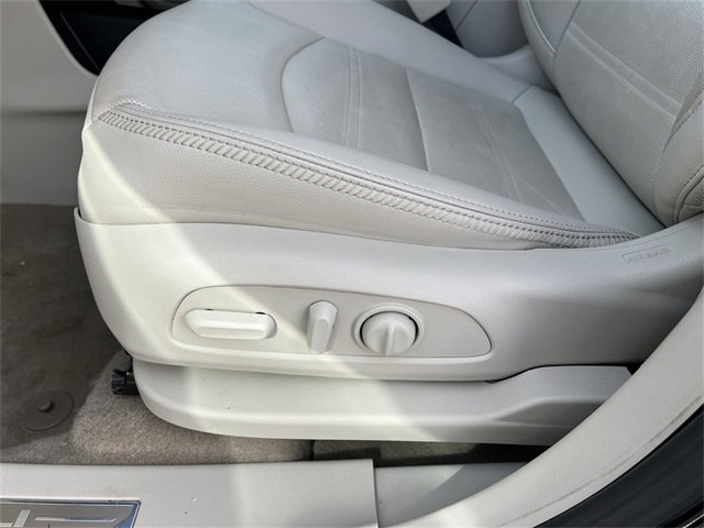 Certified 2022 GMC Terrain Denali w/ Denali Premium Package image 14