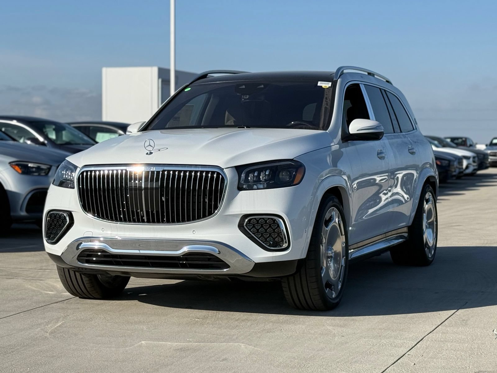 New 2026 Mercedes-Benz Maybach GLS 600 4MATIC image 6