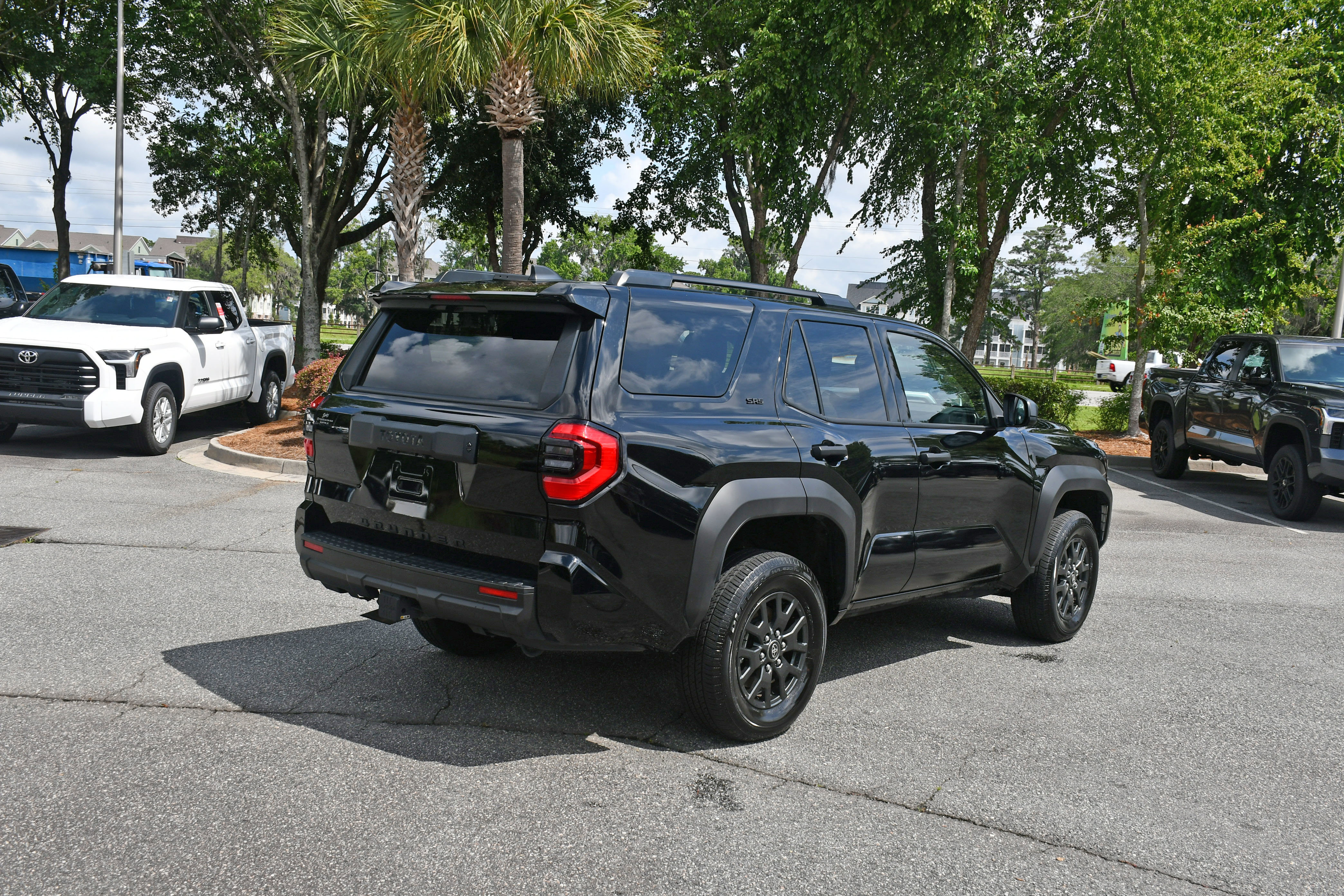Used 2025 Toyota 4Runner SR5 RWD image 4