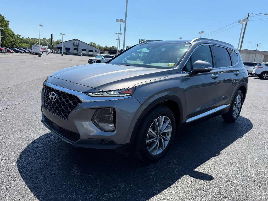 Used 2020 Hyundai Santa Fe SEL w/ Convenience + Premium Package FWD image 3