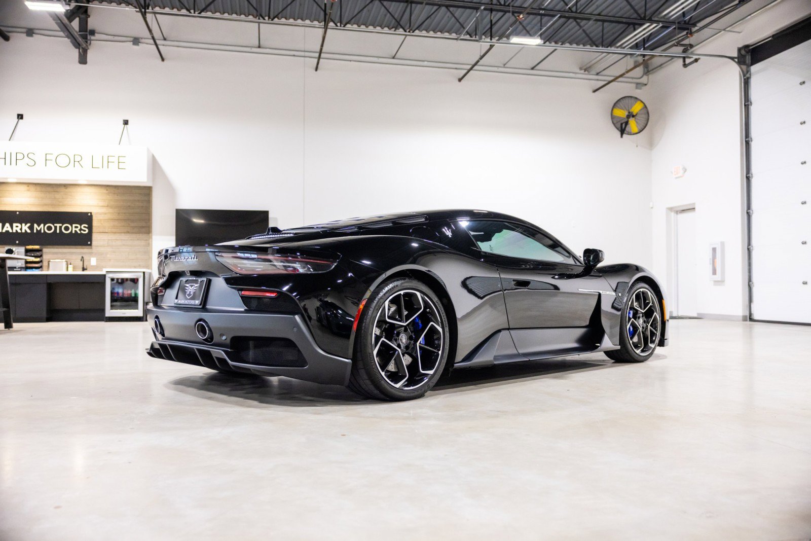 Used 2022 Maserati MC20 Coupe RWD image 4