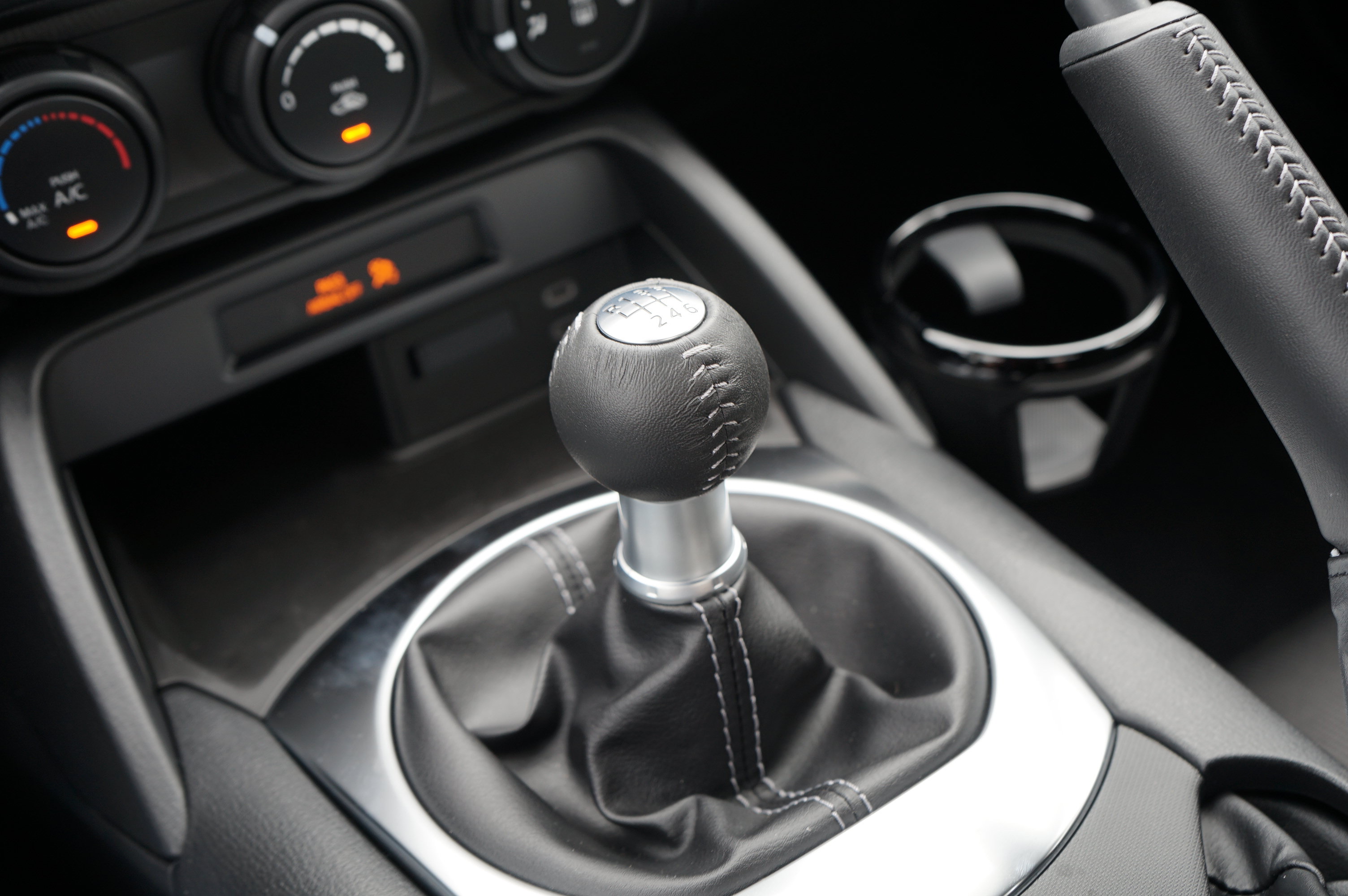 New 2026 MAZDA MX-5 Miata Sport w/ Weather Package RWD image 23