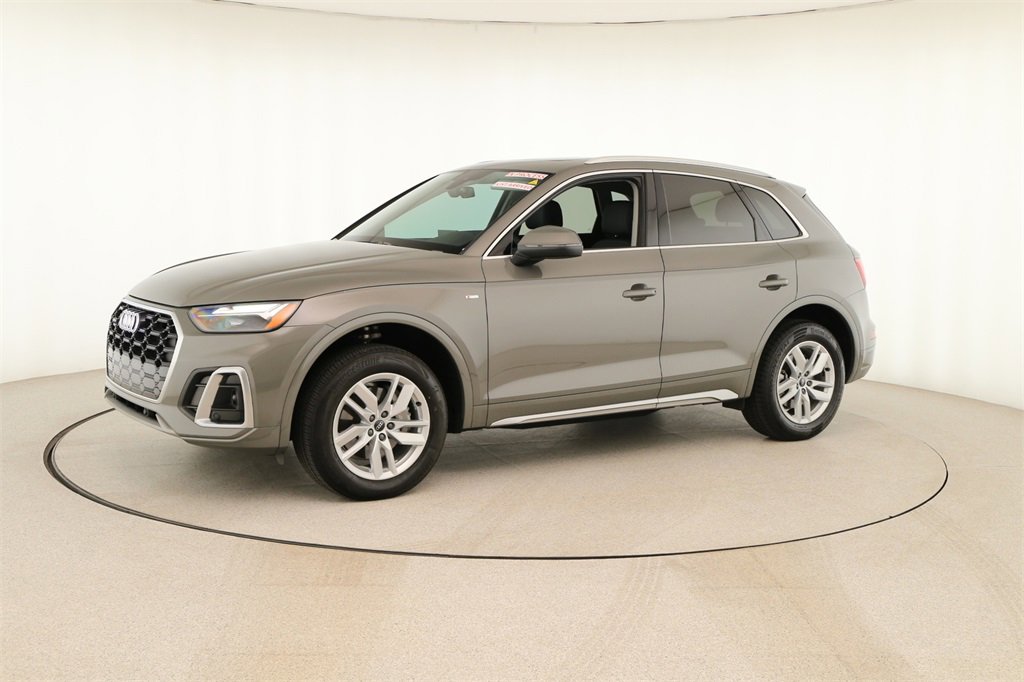 Certified 2023 Audi Q5 2.0T Premium w/ Convenience Package image 13