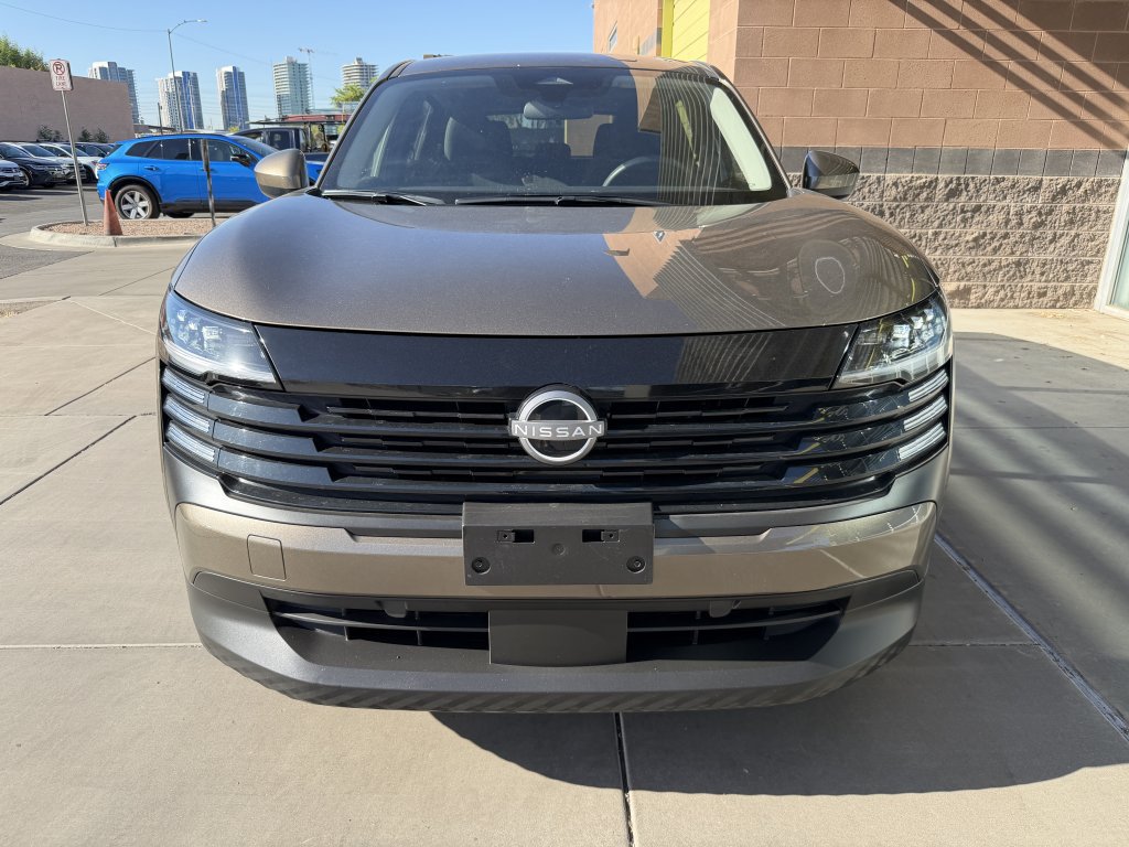 Used 2025 Nissan Kicks SV AWD/4WD image 10