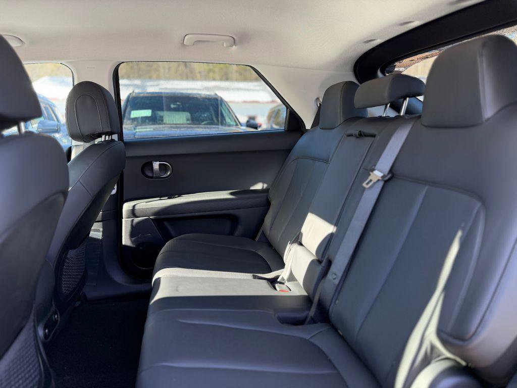 New 2026 Hyundai Ioniq 5 SEL image 5