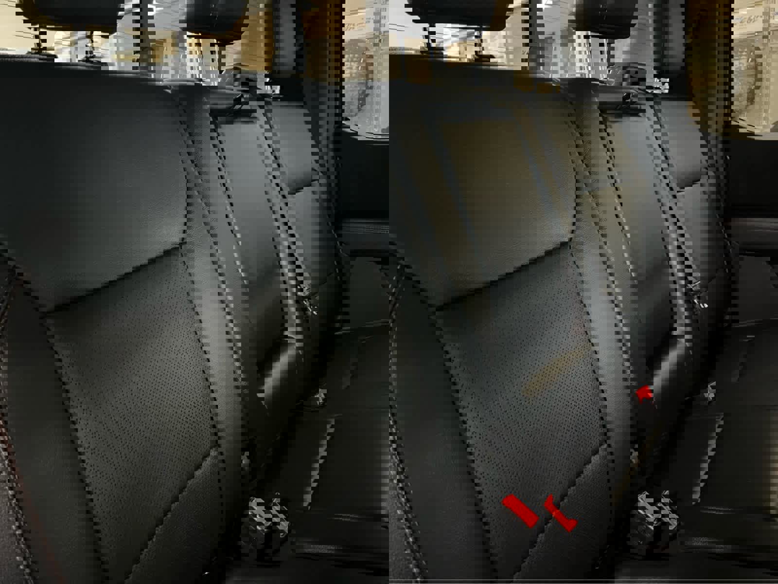 Used 2024 Ford F250 Lariat w/ Lariat Ultimate Package image 42