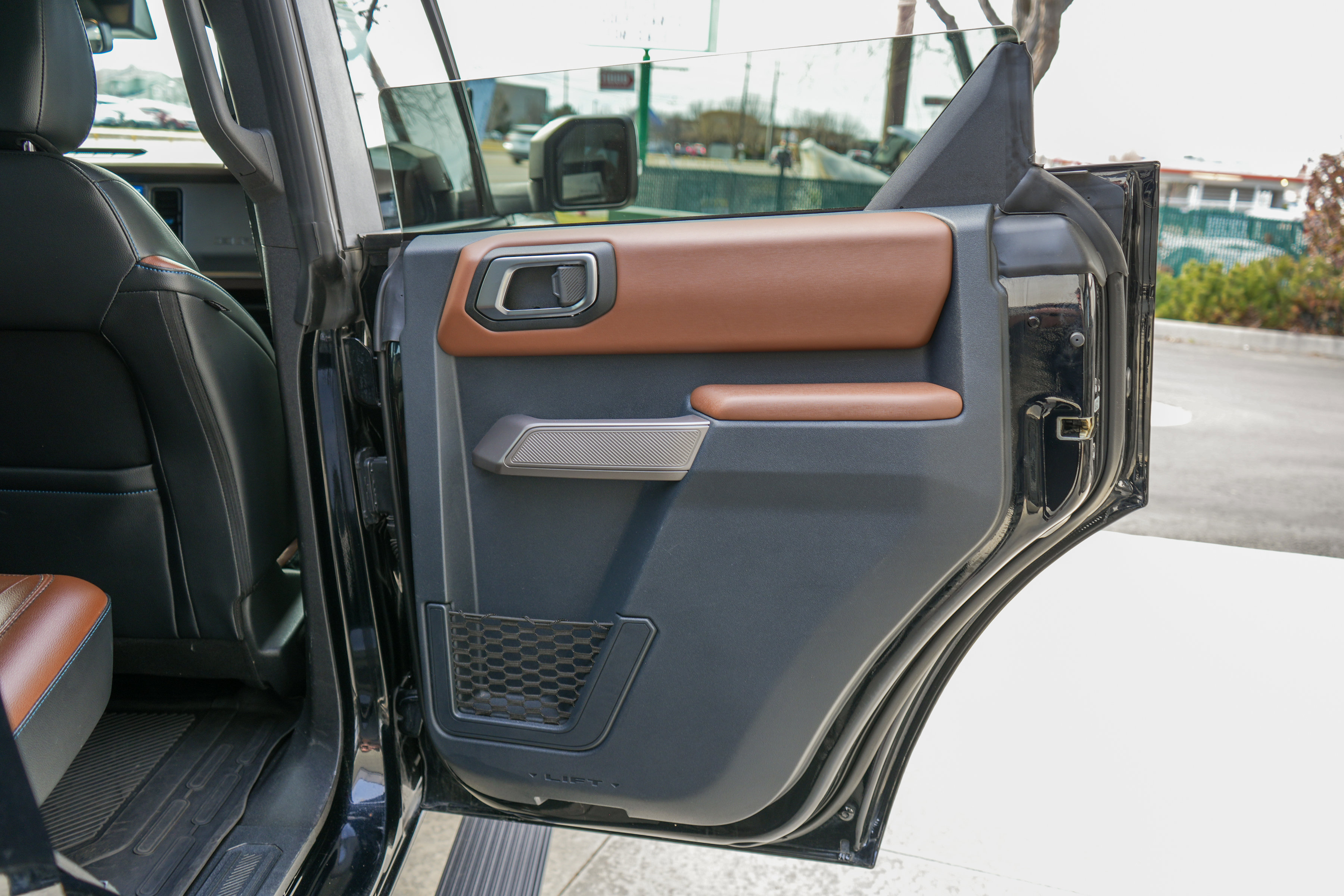 Used 2023 Ford Bronco Outer Banks w/ Sasquatch Package image 43