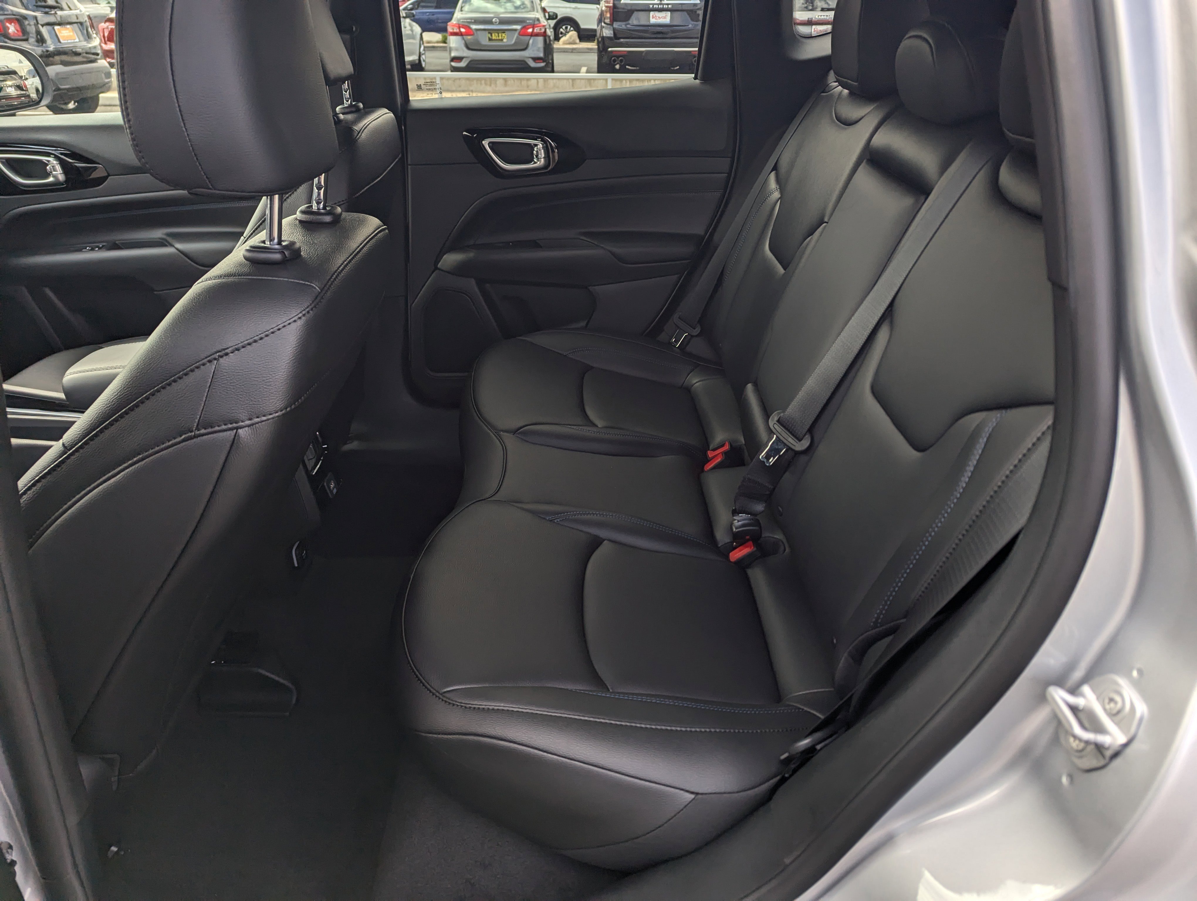 New 2026 Jeep Compass Limited image 8