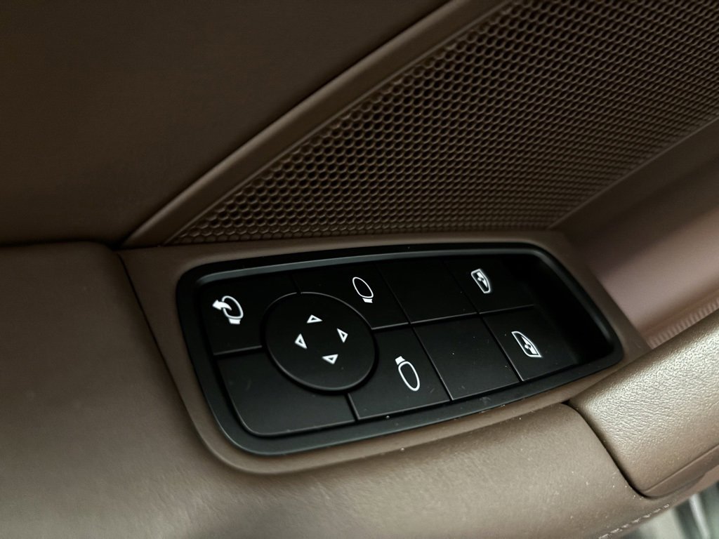 Used 2024 Porsche 911 Targa 4 GTS image 11