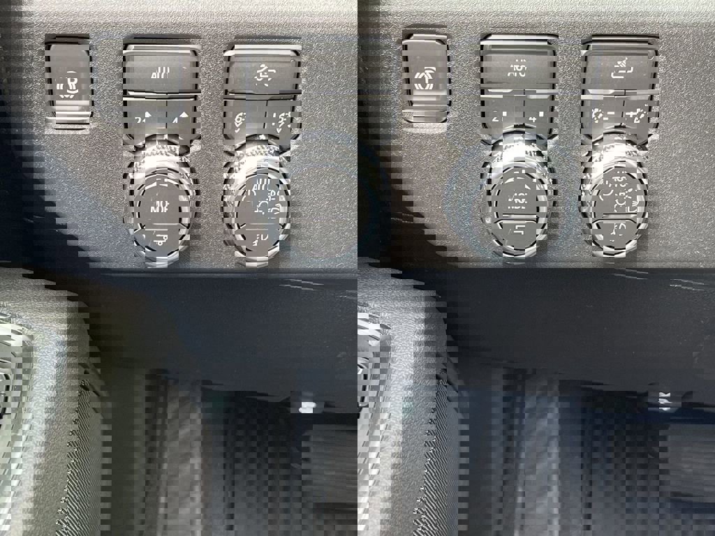 New 2026 GMC Sierra 1500 Elevation image 18