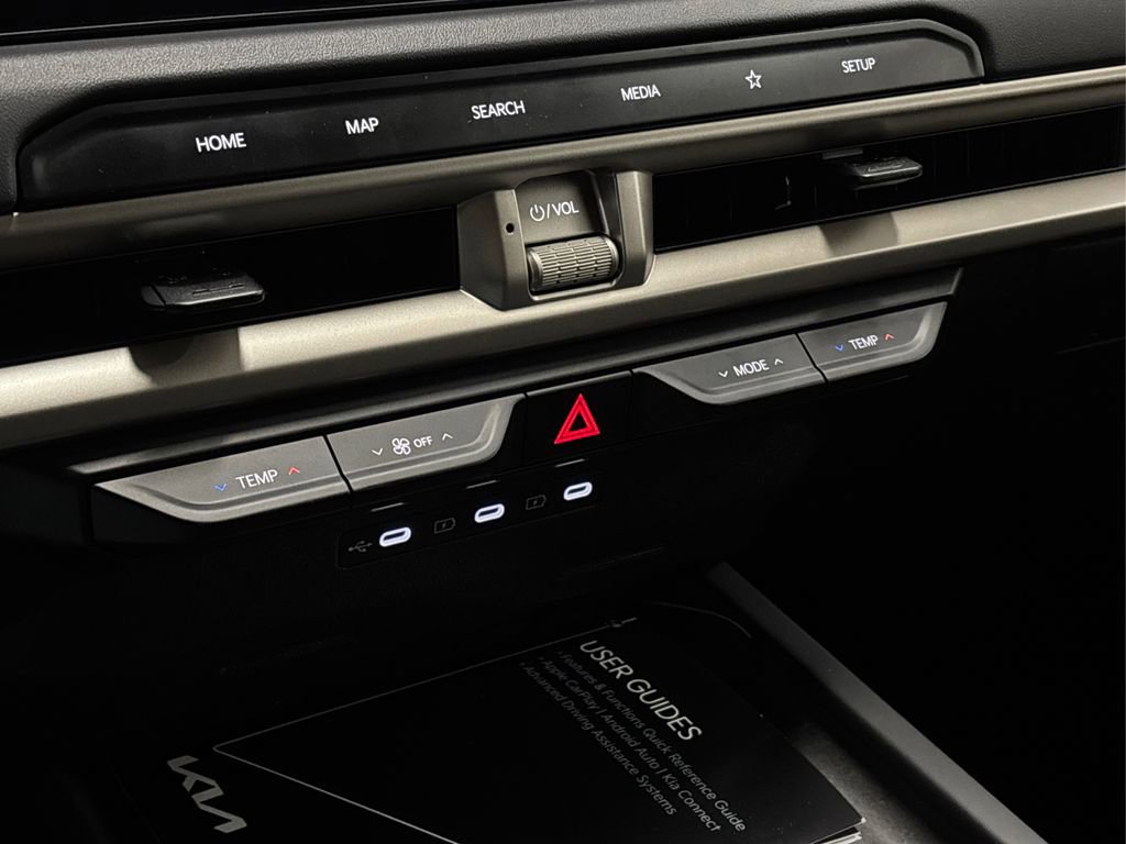 New 2027 Kia Telluride S image 23