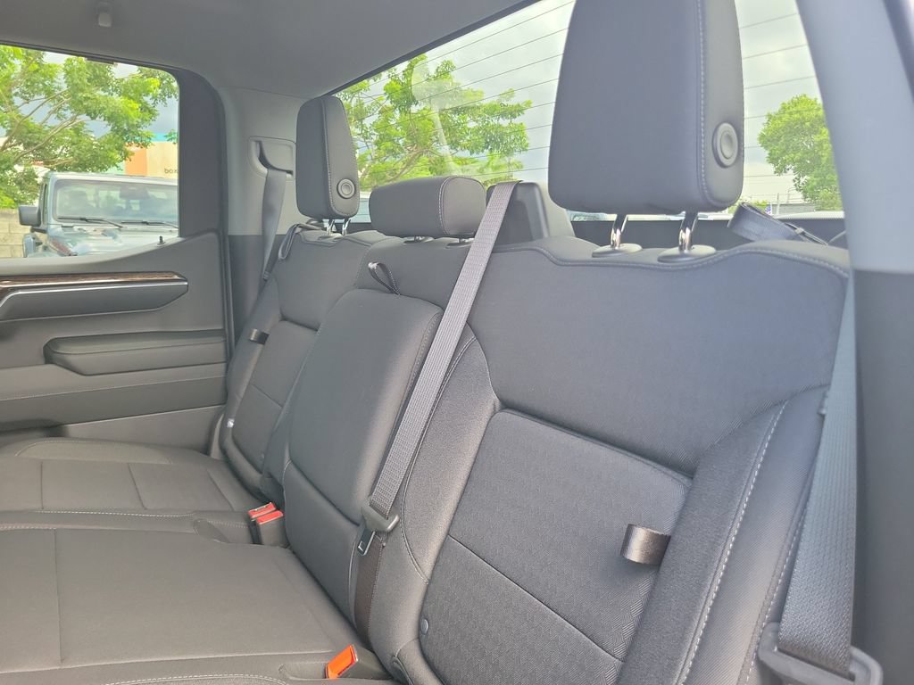 Used 2024 GMC Sierra 1500 Elevation AWD/4WD image 11