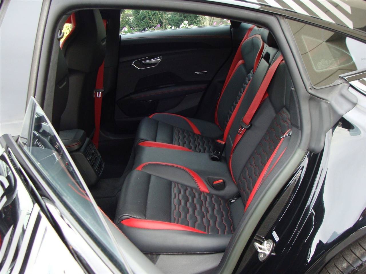 Used 2023 Audi RS e-tron GT AWD/4WD image 8