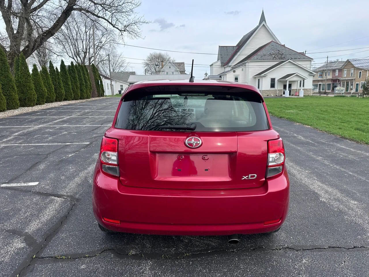 Used 2014 Scion xD image 7